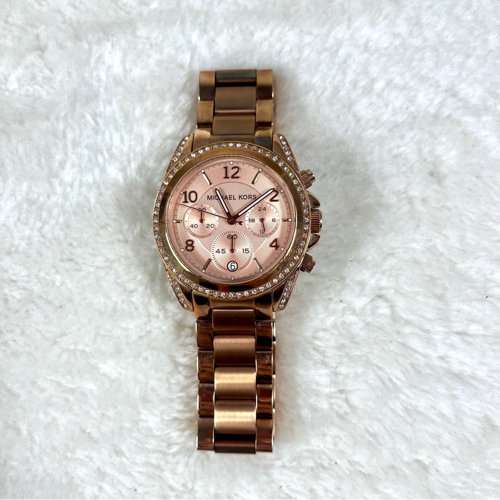 Michael Kors MK5623 Rose Gold Crystals Mini Dylan Ladies Watch